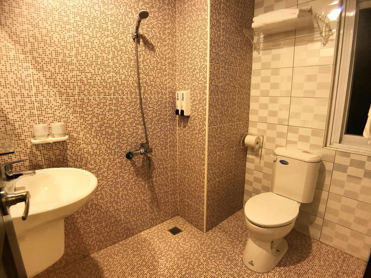 J. Home Καοσιούνγκ Εξωτερικό φωτογραφία