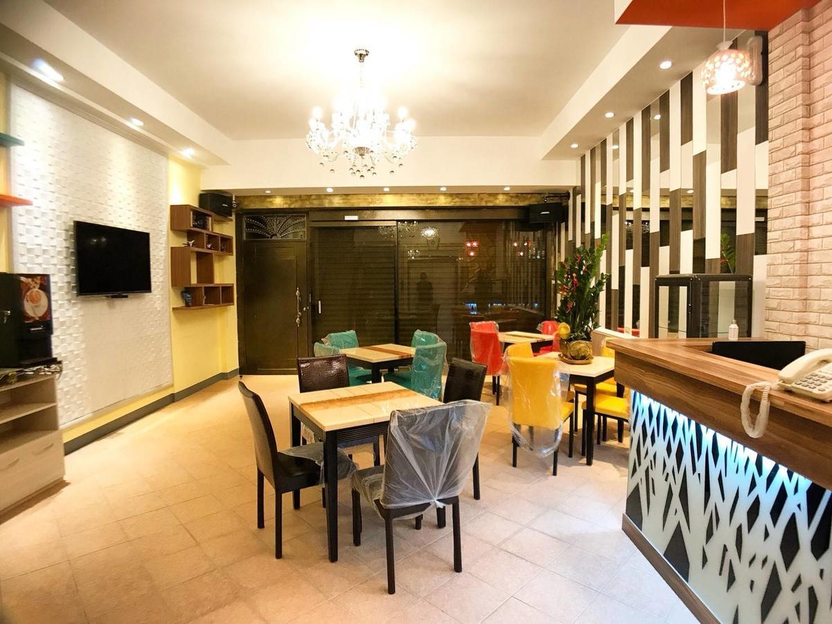 J. Home Καοσιούνγκ Εξωτερικό φωτογραφία