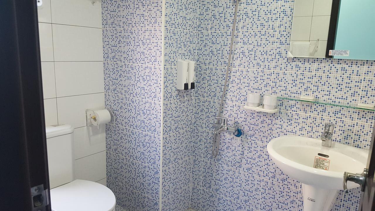 J. Home Καοσιούνγκ Εξωτερικό φωτογραφία