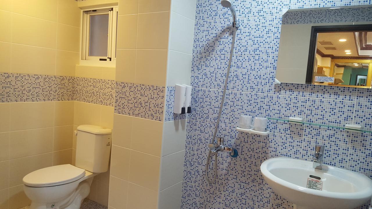 J. Home Καοσιούνγκ Εξωτερικό φωτογραφία