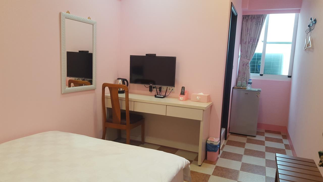 J. Home Καοσιούνγκ Εξωτερικό φωτογραφία