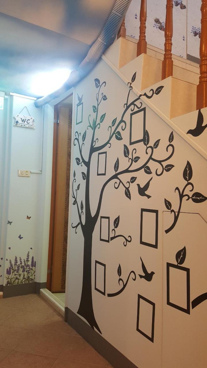 J. Home Καοσιούνγκ Εξωτερικό φωτογραφία